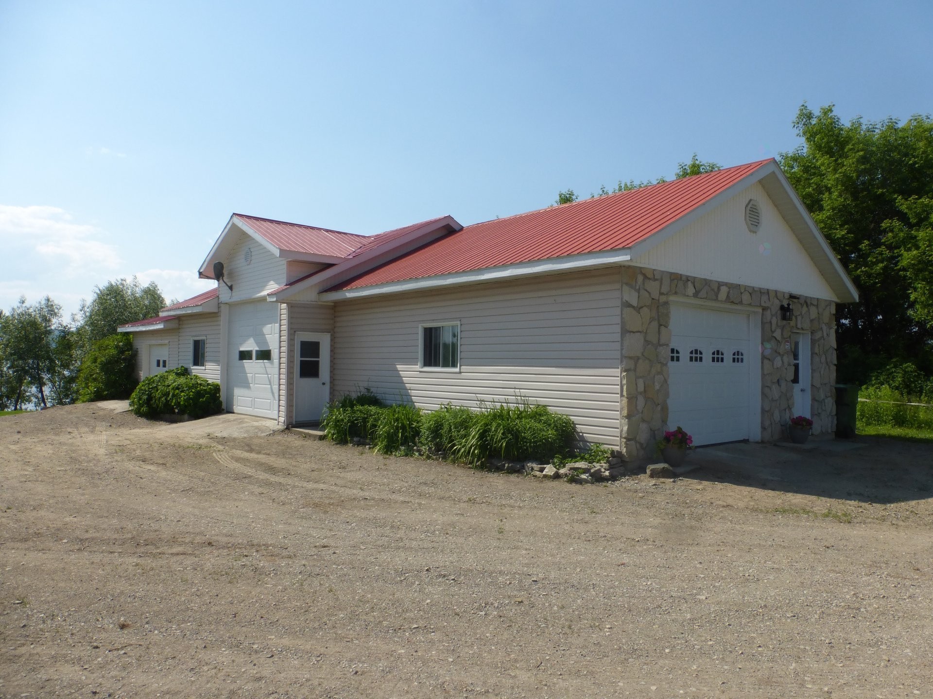Garage - 1269 2E Rang N., Saint-Édouard-De-Fabre, QC