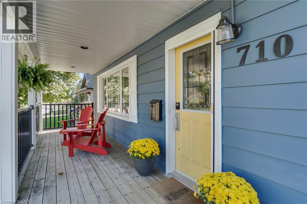 710 Hager Avenue, Burlington, ON - Outdoor With Deck Patio Veranda With Exterior