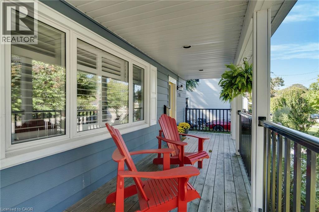 710 Hager Avenue, Burlington, ON - Outdoor With Deck Patio Veranda With Exterior