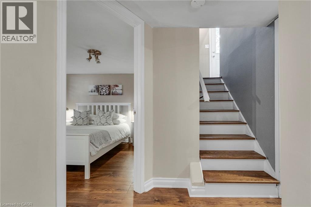 710 Hager Avenue, Burlington, ON - Indoor Photo Showing Other Room