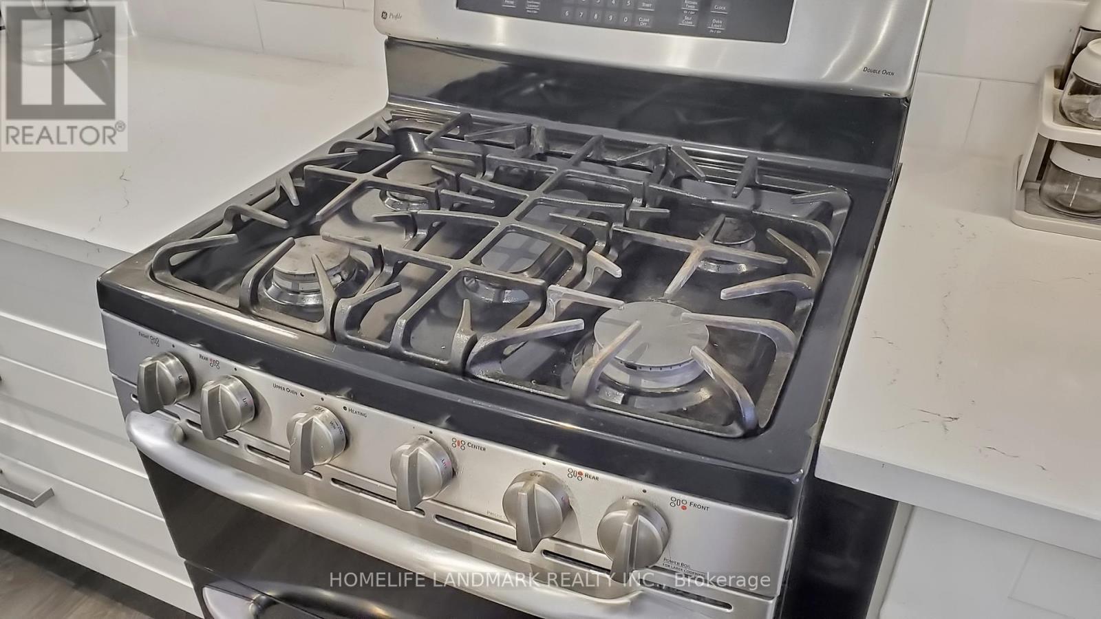 81 Stirling Crescent, Markham, ON - Indoor