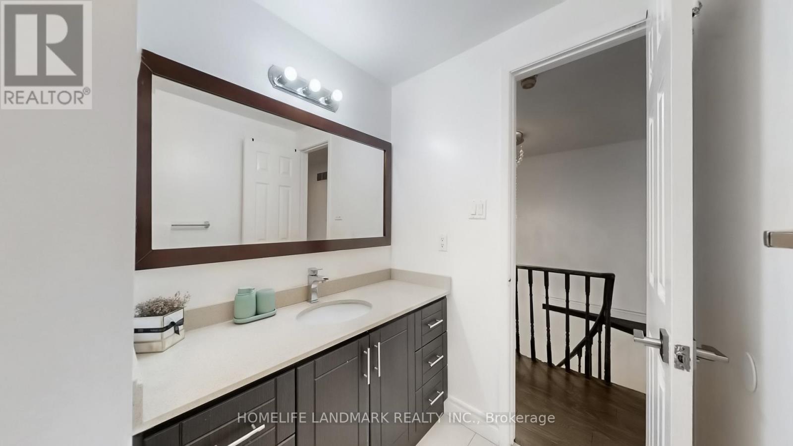 81 Stirling Crescent, Markham, ON - Indoor Photo Showing Bathroom
