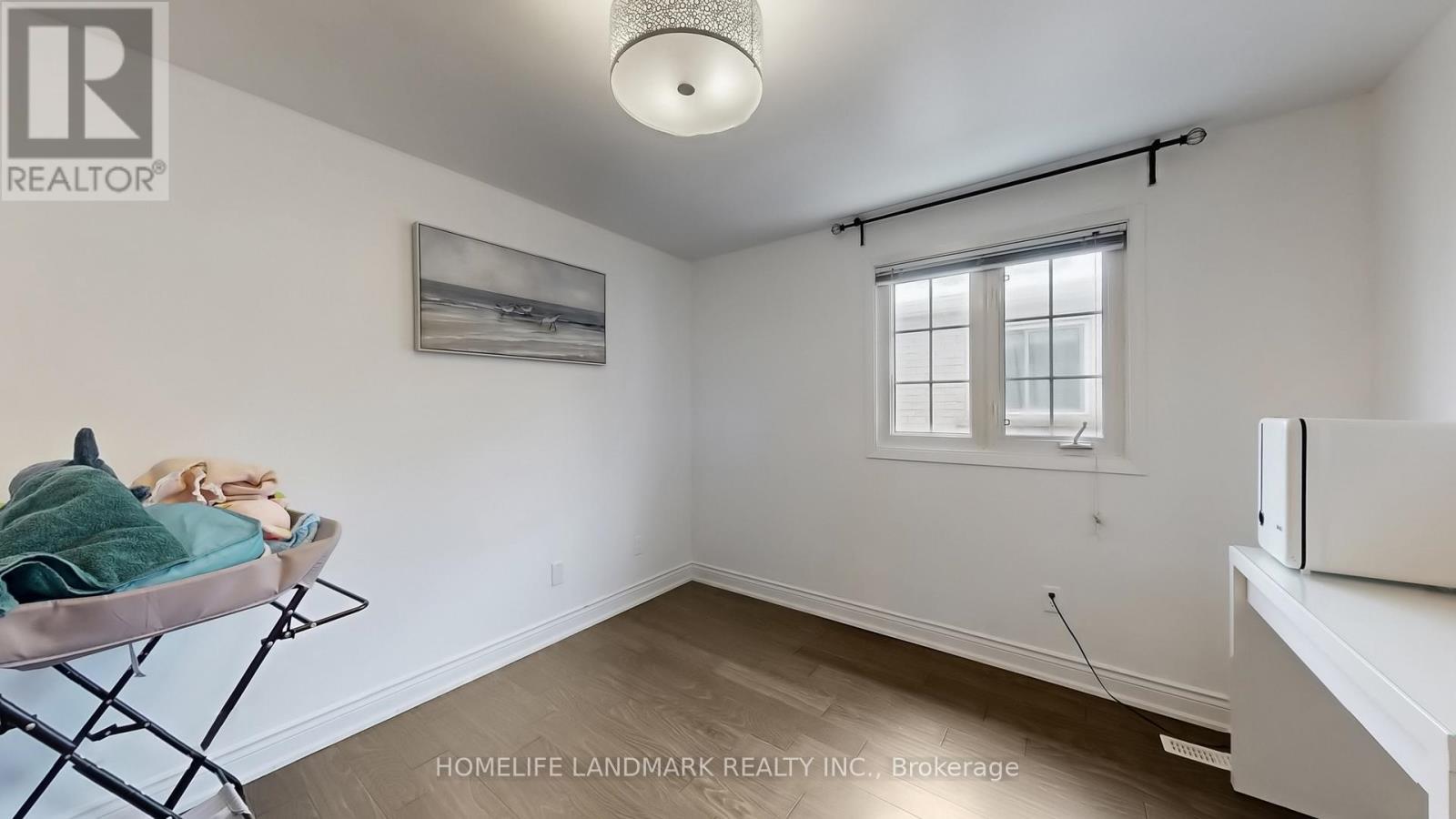 81 Stirling Crescent, Markham, ON - Indoor Photo Showing Other Room