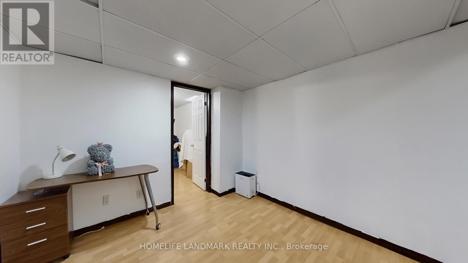 81 Stirling Crescent, Markham, ON - Indoor Photo Showing Other Room