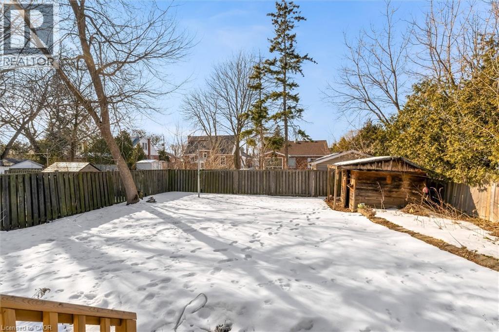 40 West 3Rd Street, Hamilton, ON - Outdoor