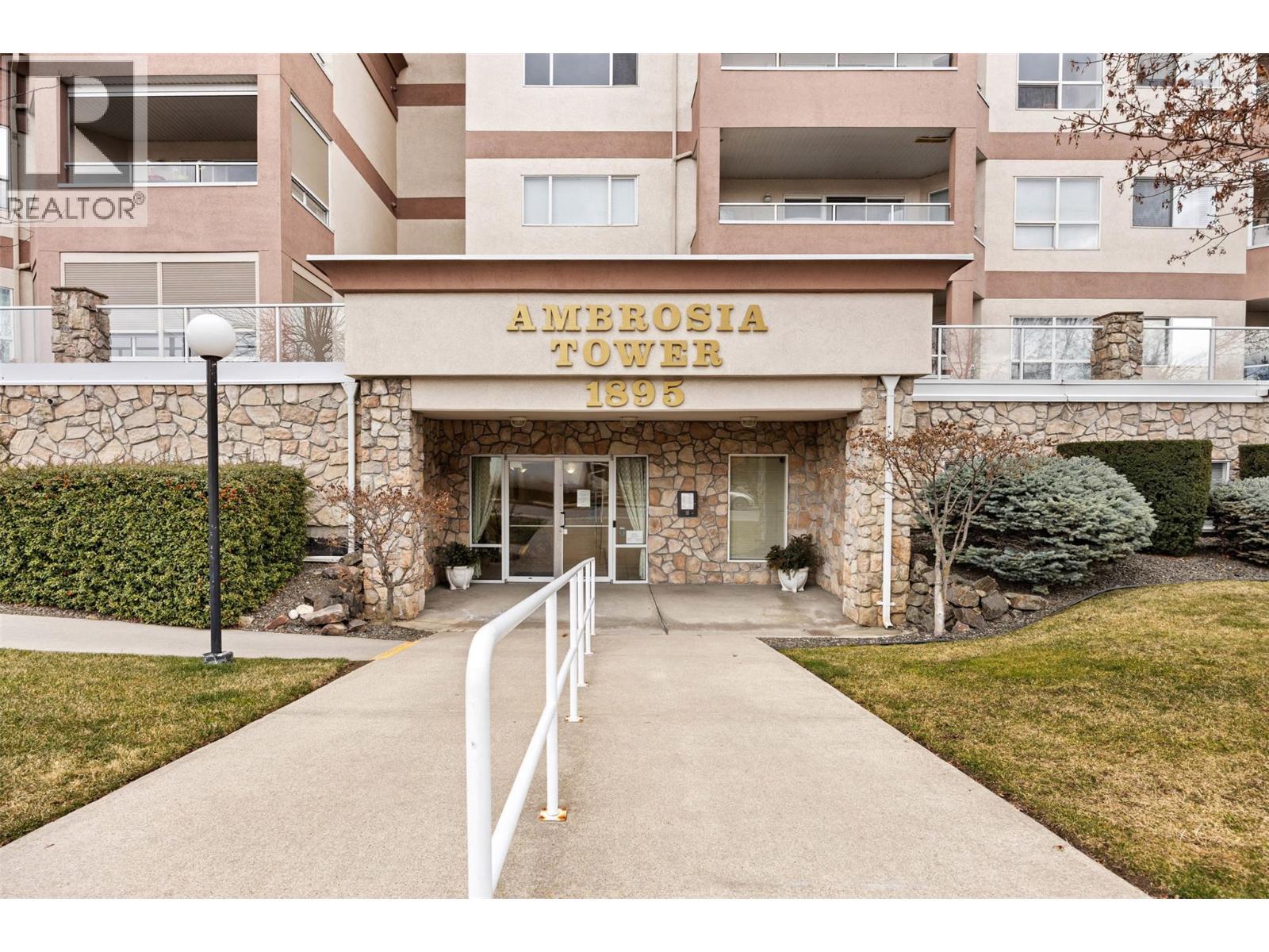 1895 Ambrosi Road Unit# 502, Kelowna, BC - Outdoor With Facade