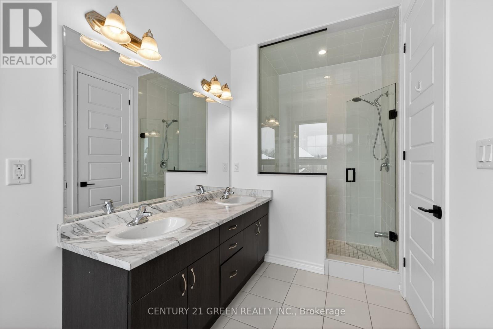 3140 Willowridge Path, Pickering, ON - Indoor Photo Showing Bathroom