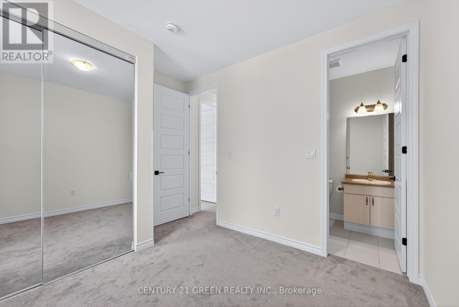 3140 Willowridge Path, Pickering, ON - Indoor Photo Showing Other Room