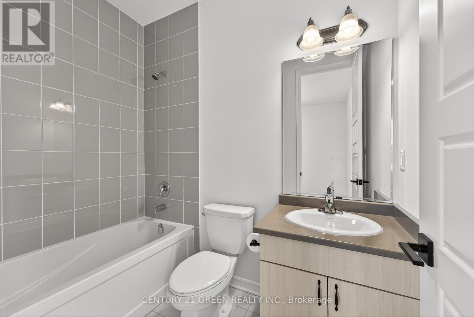 3140 Willowridge Path, Pickering, ON - Indoor Photo Showing Bathroom