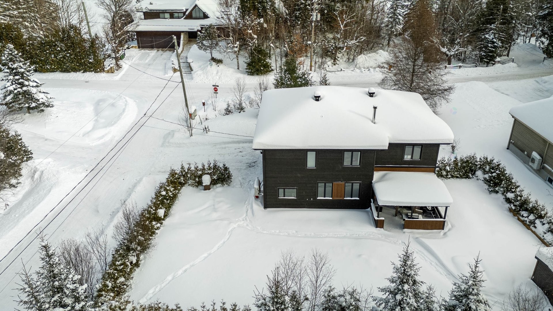 Overall view - 180 Av. Nantel, Sainte-Agathe-Des-Monts, QC - Outdoor