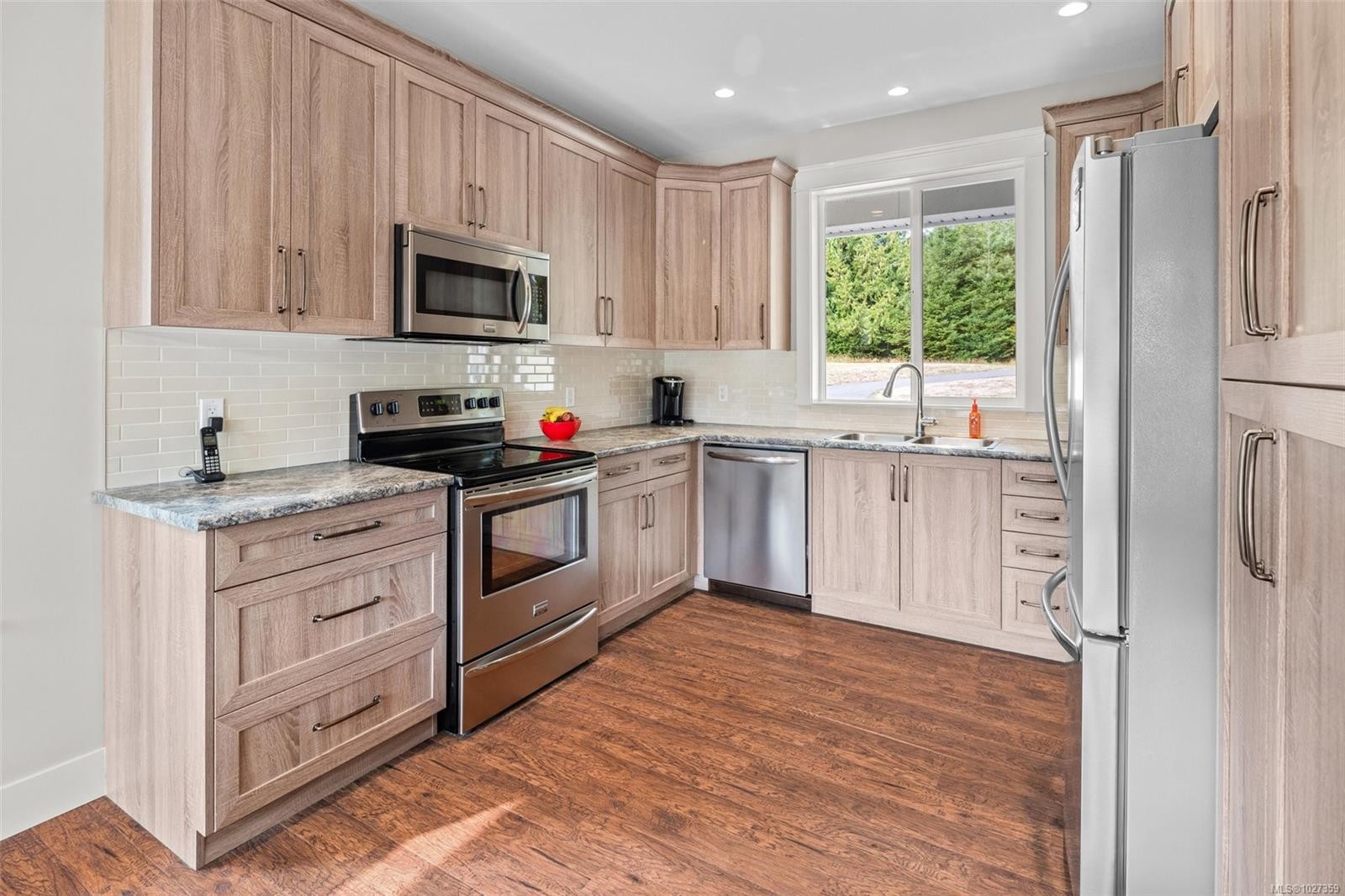 3031 Phillips Rd, Sooke, BC