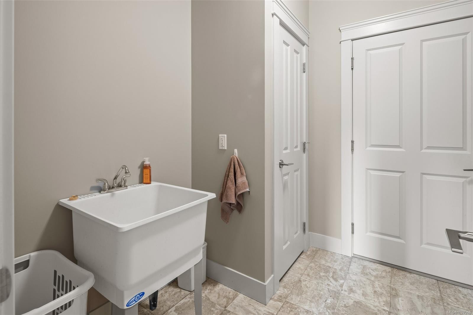 3031 Phillips Rd, Sooke, BC