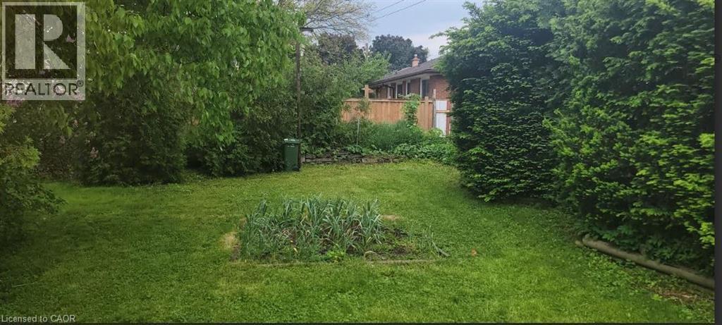 51 East 16Th Street, Hamilton, ON - Outdoor