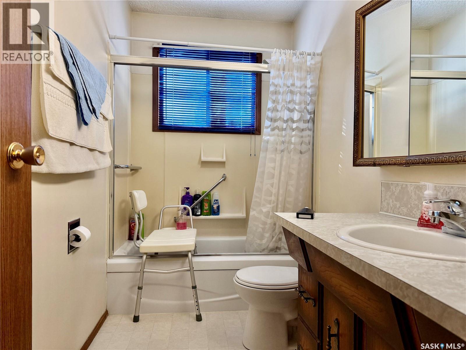1107 Centennial Way, Humboldt, SK - Indoor Photo Showing Bathroom