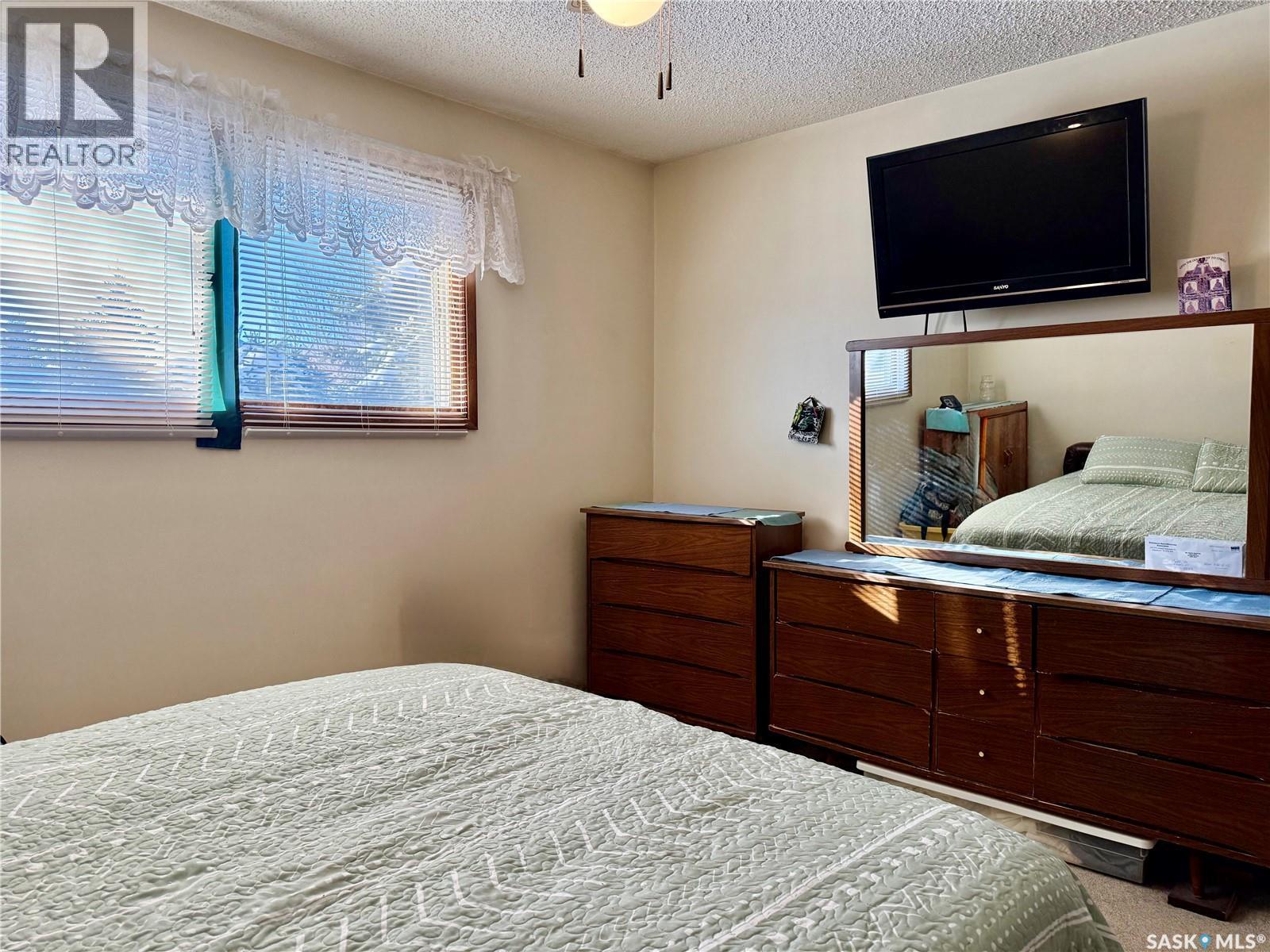 1107 Centennial Way, Humboldt, SK - Indoor Photo Showing Bedroom