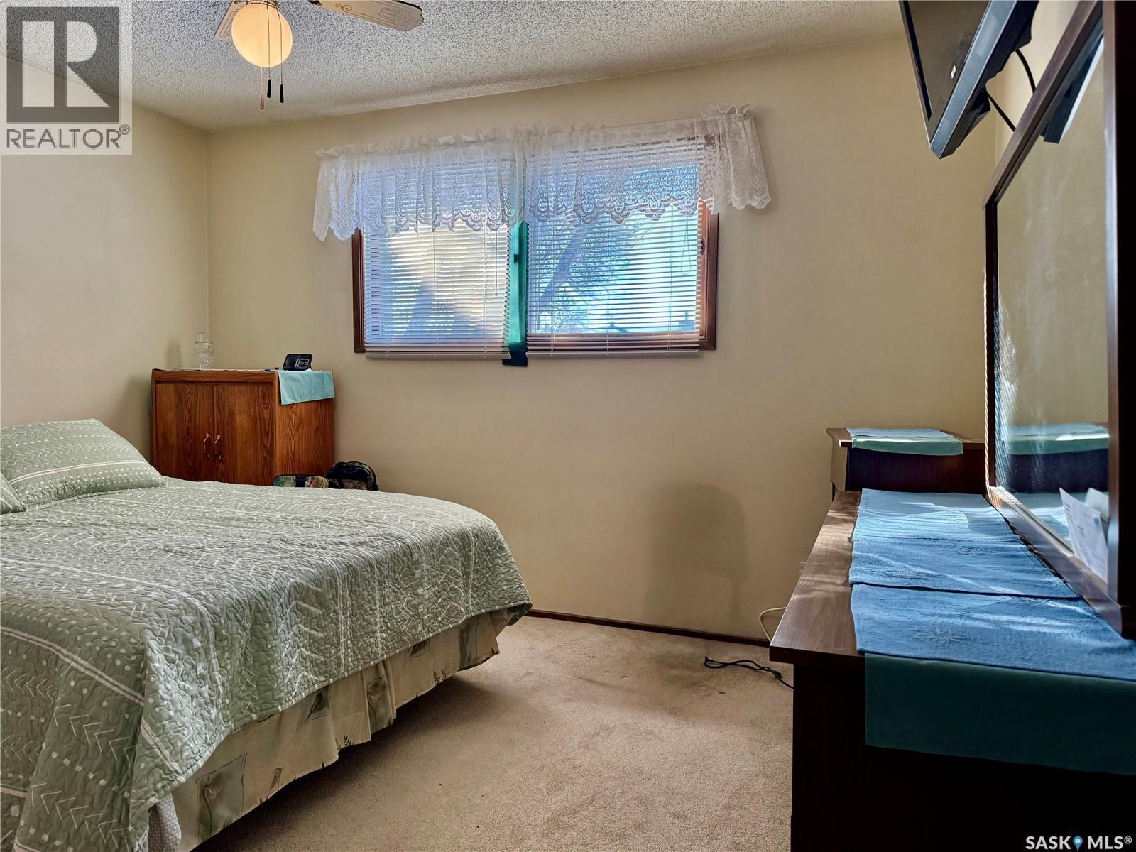 1107 Centennial Way, Humboldt, SK - Indoor Photo Showing Bedroom