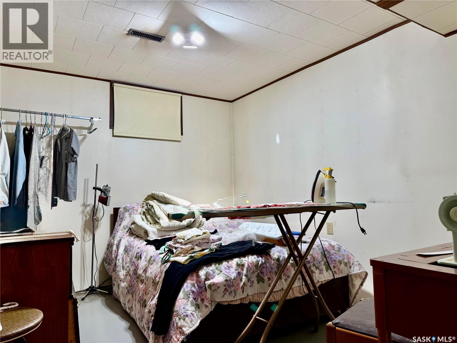 1107 Centennial Way, Humboldt, SK - Indoor