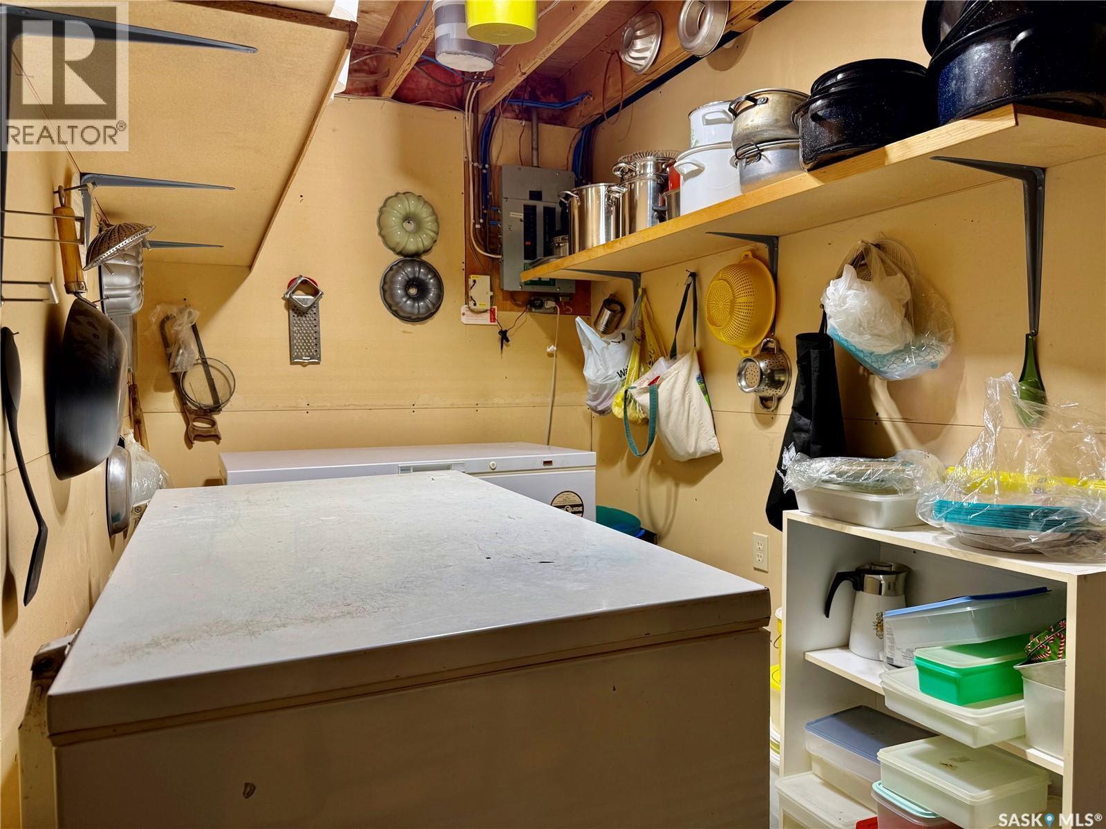 1107 Centennial Way, Humboldt, SK - Indoor