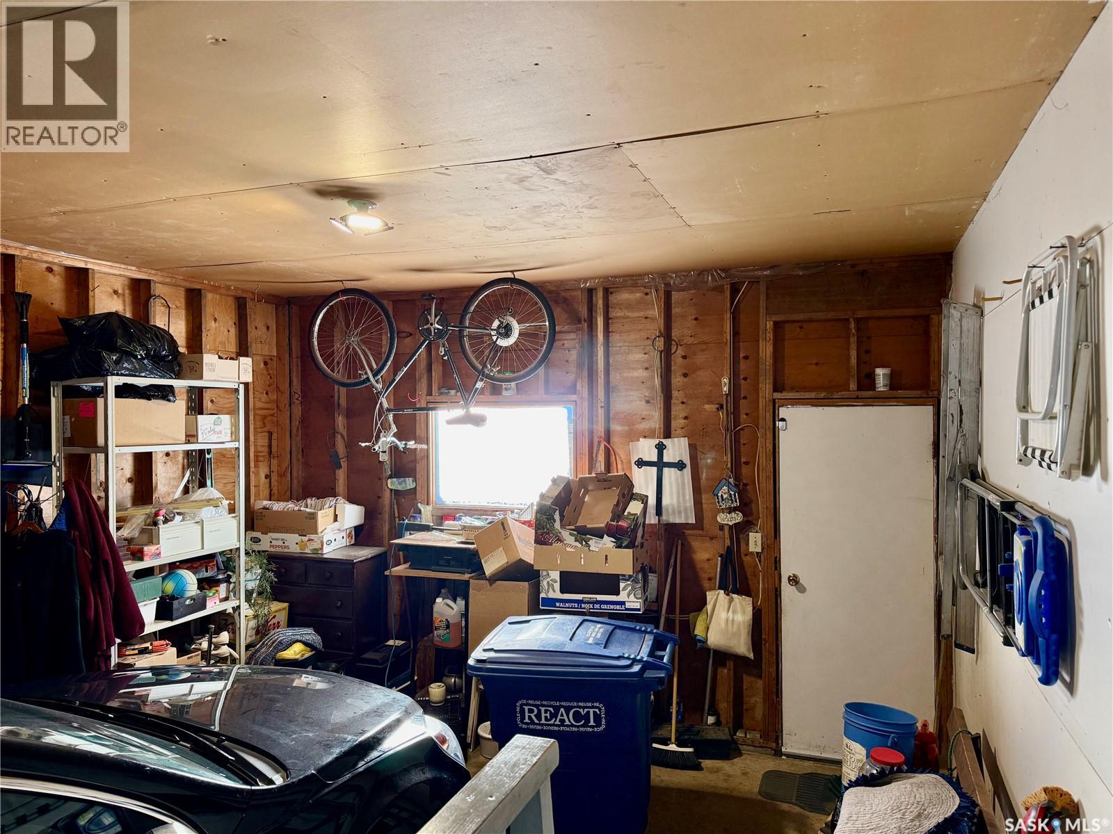 1107 Centennial Way, Humboldt, SK - Indoor