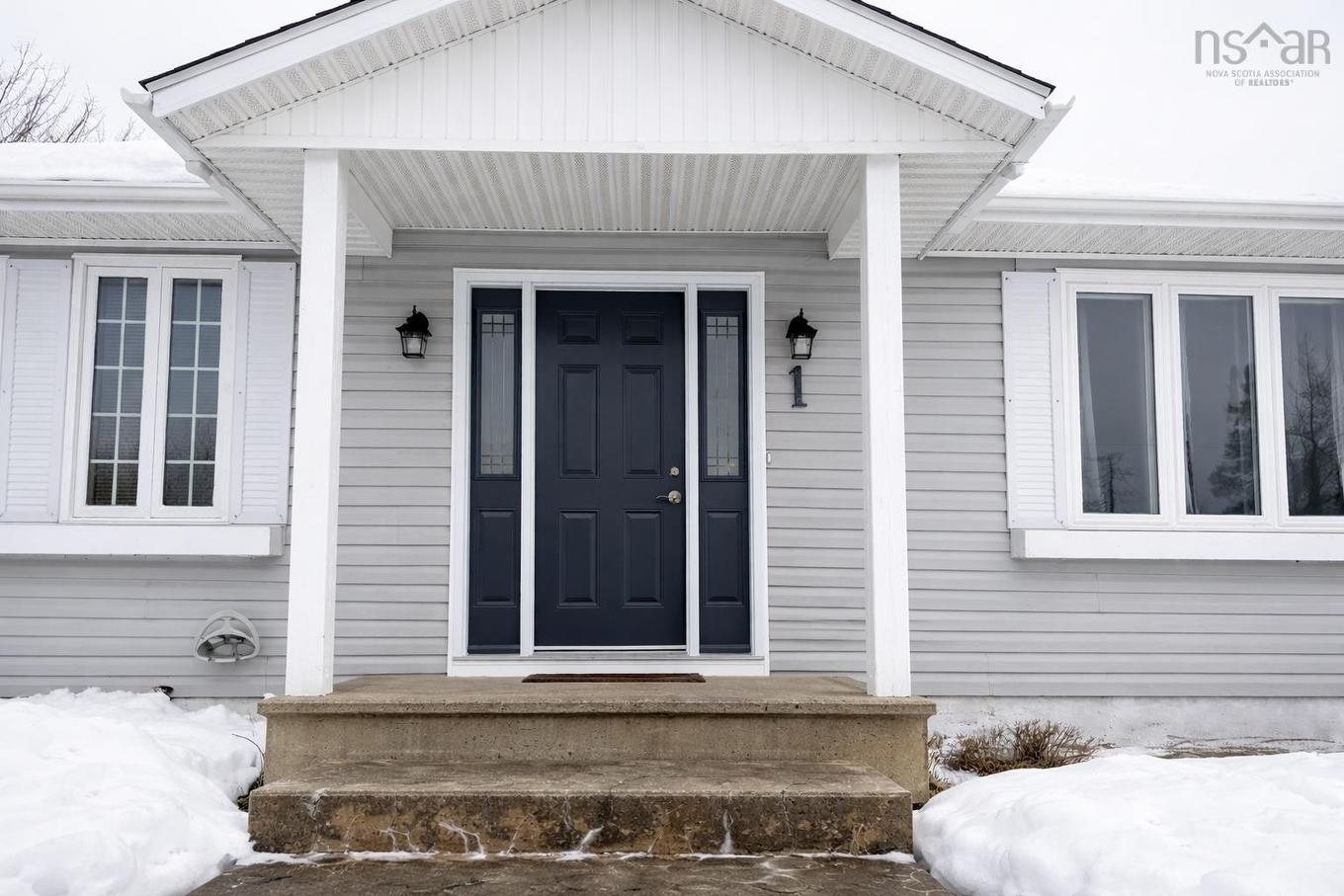 1 Oakridge Drive, Brookside, NS