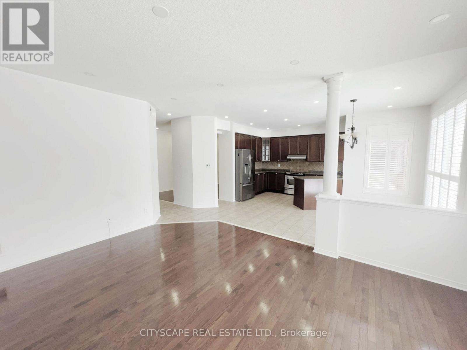 Family Room - 5476 Freshwater Drive, Mississauga, ON - Indoor