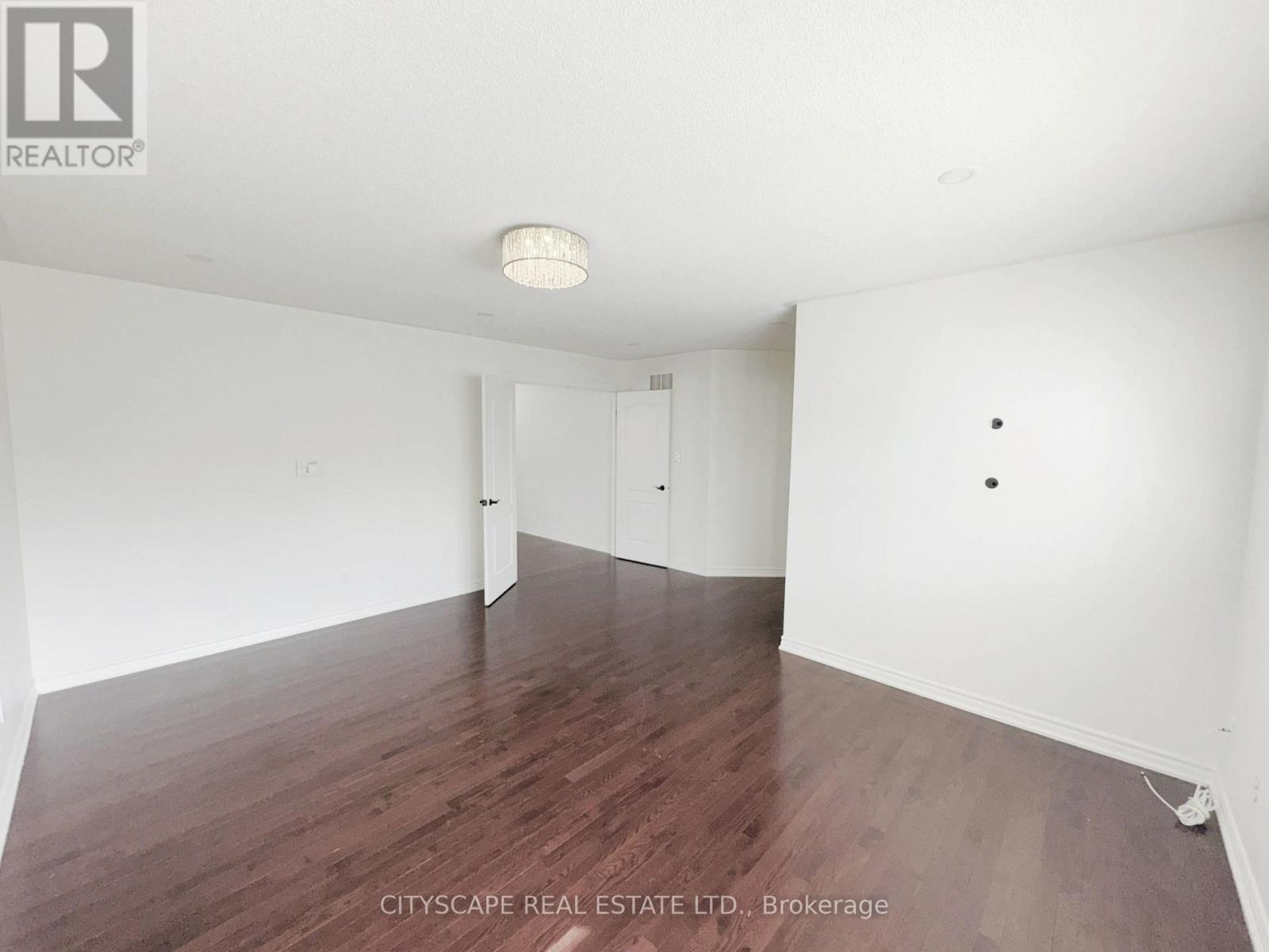 Primary Bedroom - 5476 Freshwater Drive, Mississauga, ON - Indoor Photo Showing Other Room