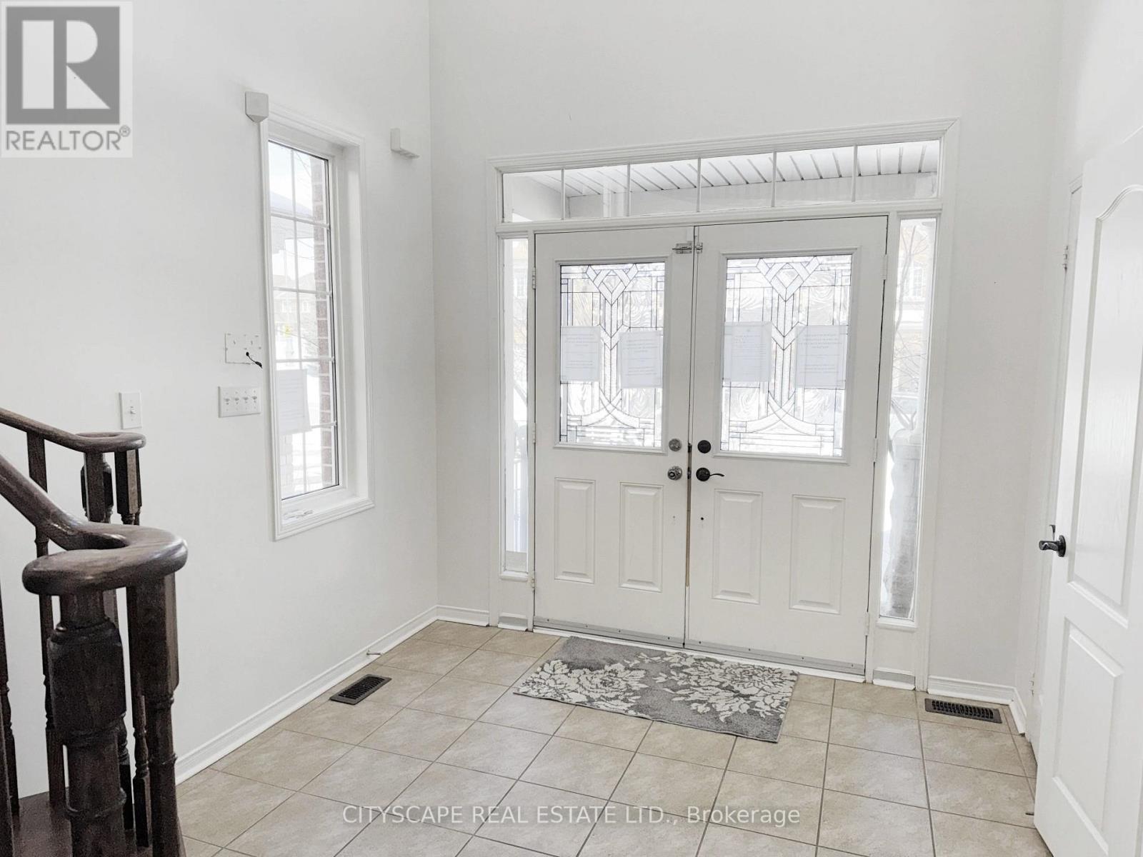 Foyer - 5476 Freshwater Drive, Mississauga, ON - Indoor Photo Showing Other Room