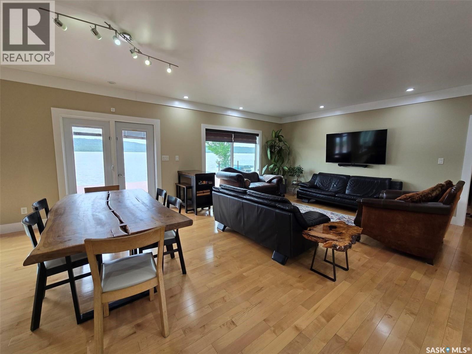 247 Moose Road, Crooked Lake, SK - Indoor Photo Showing Living Room