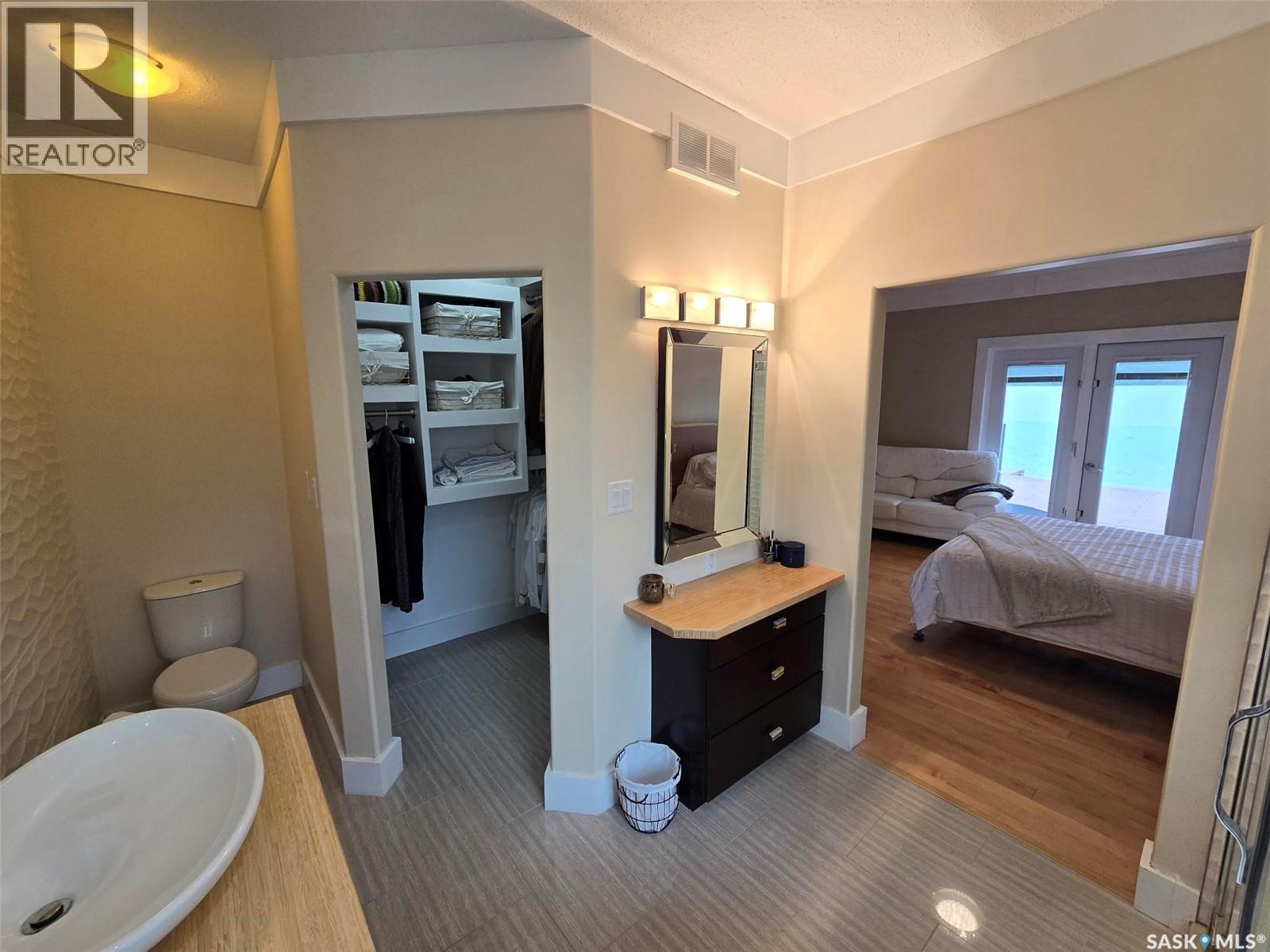 247 Moose Road, Crooked Lake, SK - Indoor