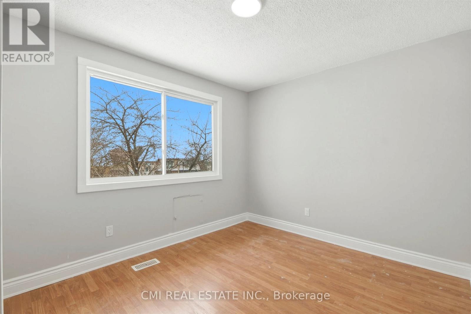 47 Carter Drive, Brampton, ON - Indoor Photo Showing Other Room