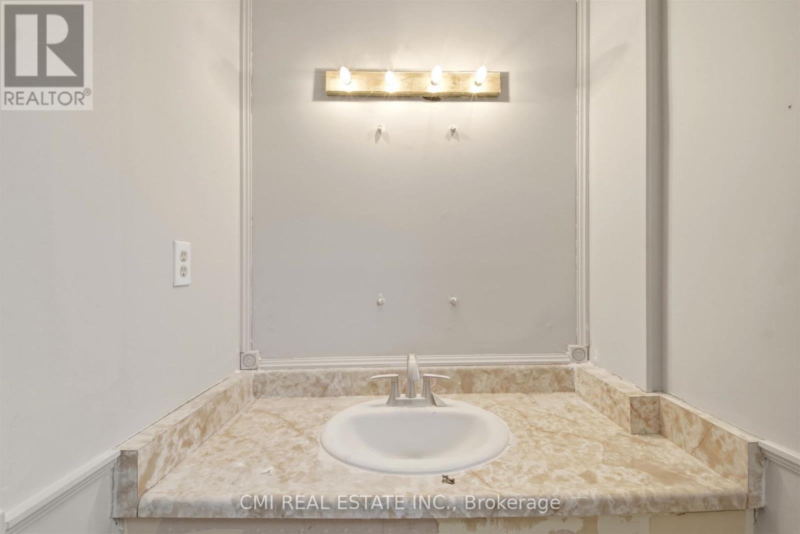 47 Carter Drive, Brampton, ON - Indoor Photo Showing Other Room