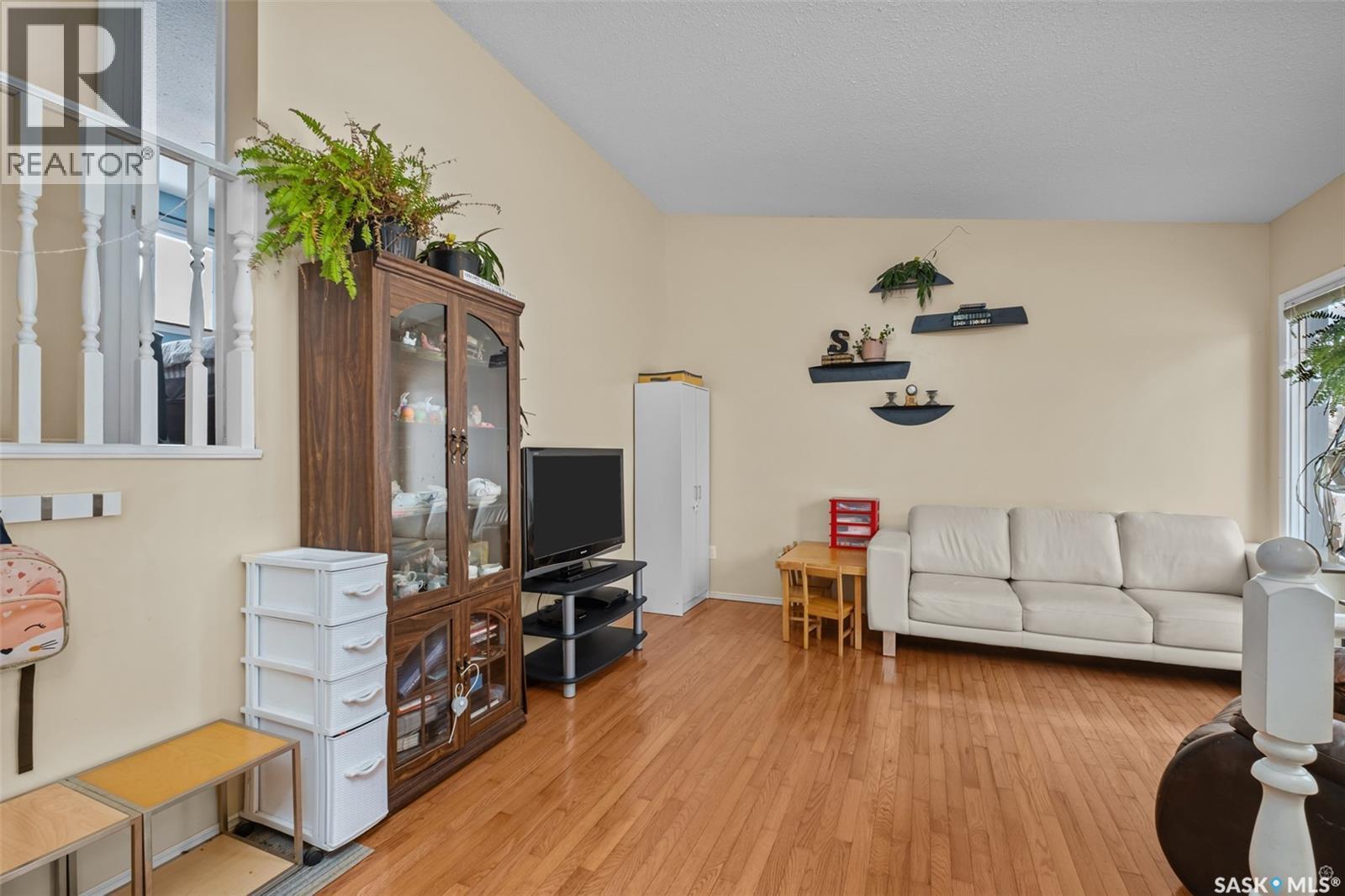 1723 Allbright Crescent, Prince Albert, SK - Indoor