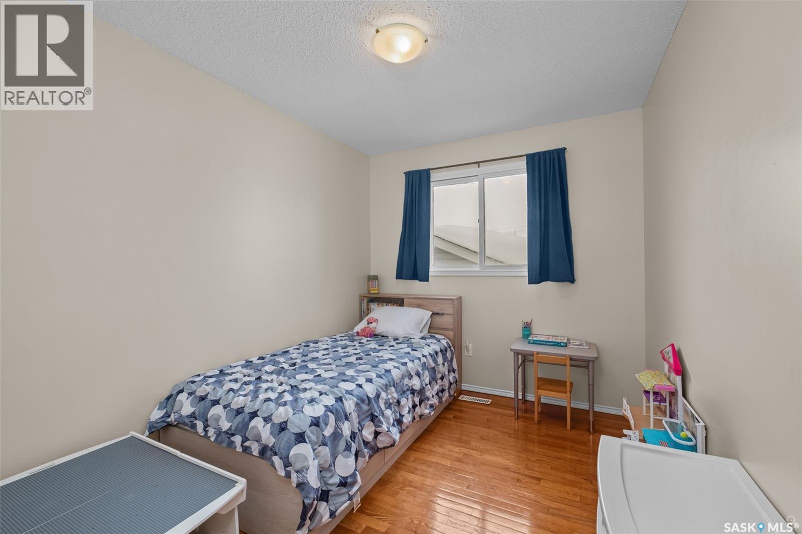 1723 Allbright Crescent, Prince Albert, SK - Indoor Photo Showing Bedroom