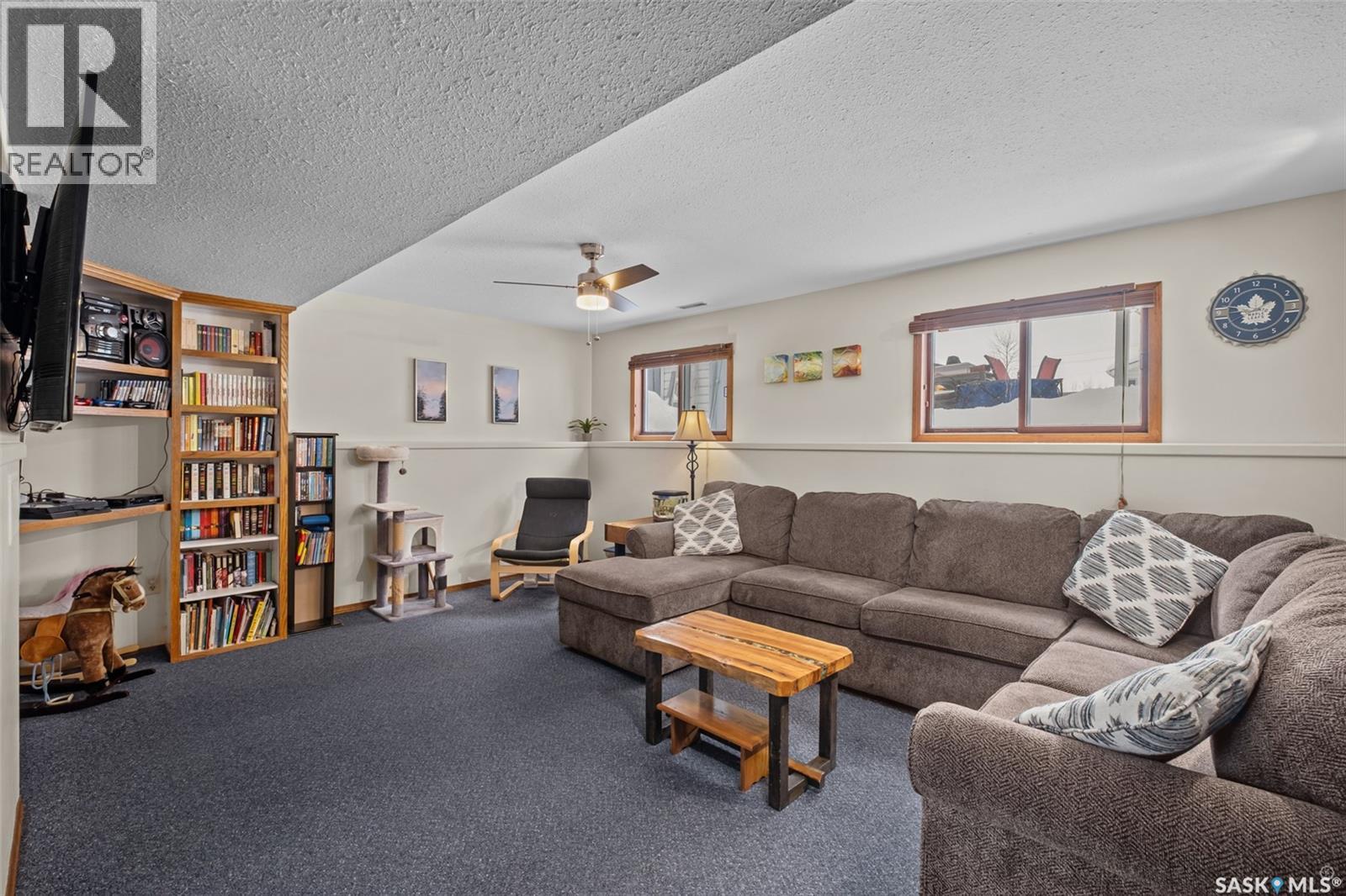 1723 Allbright Crescent, Prince Albert, SK - Indoor Photo Showing Living Room