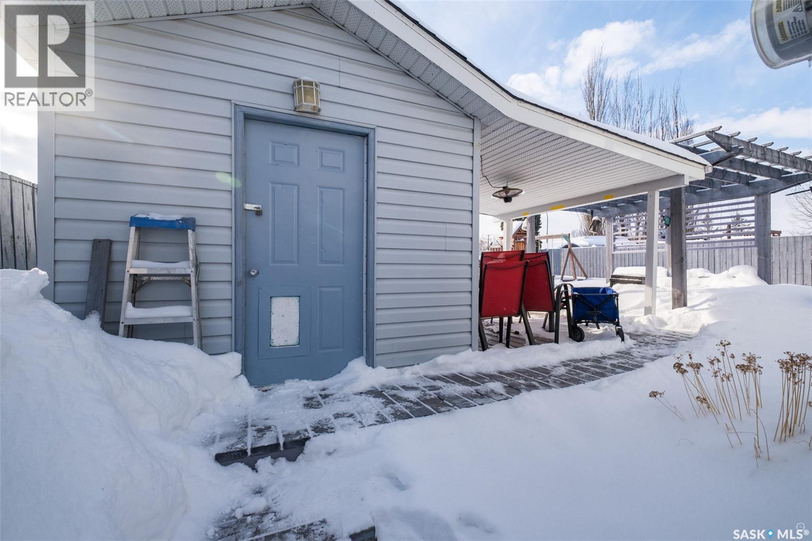 1723 Allbright Crescent, Prince Albert, SK - Outdoor With Exterior