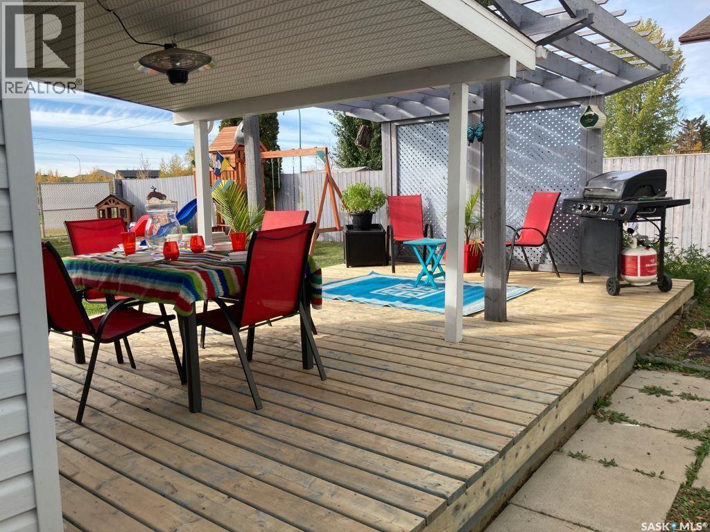 1723 Allbright Crescent, Prince Albert, SK - Outdoor With Deck Patio Veranda With Exterior