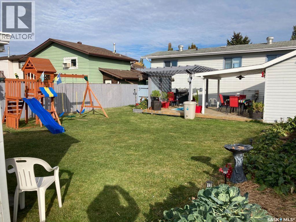 1723 Allbright Crescent, Prince Albert, SK - Outdoor