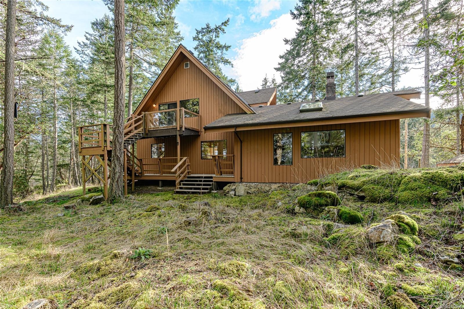392 Langs Rd, Salt Spring, BC