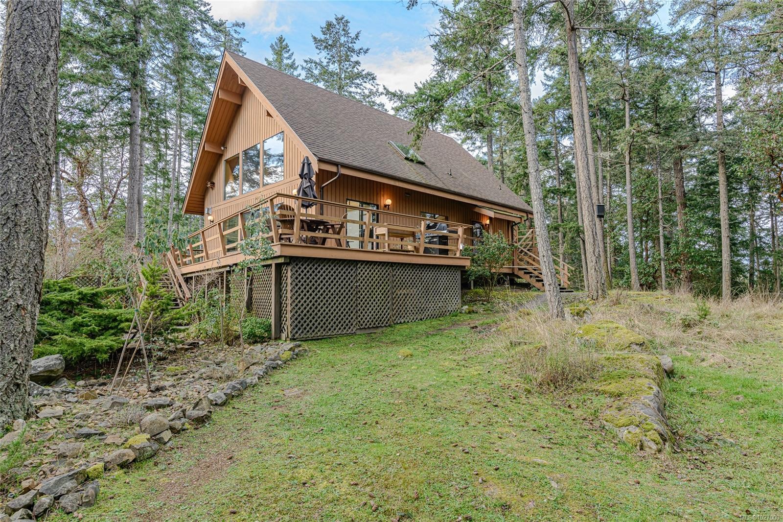 392 Langs Rd, Salt Spring, BC