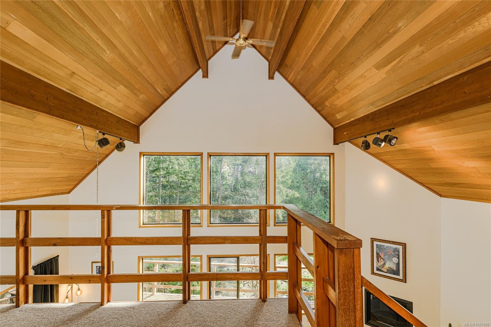 392 Langs Rd, Salt Spring, BC