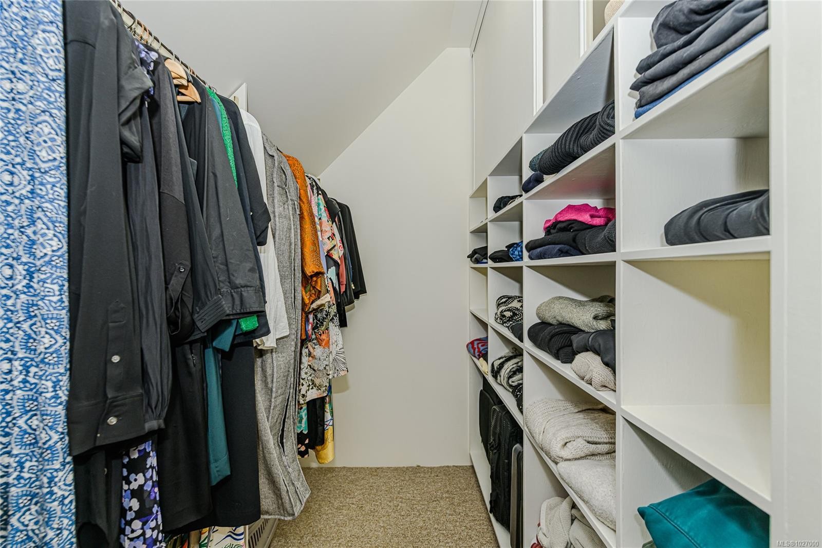 392 Langs Rd, Salt Spring, BC