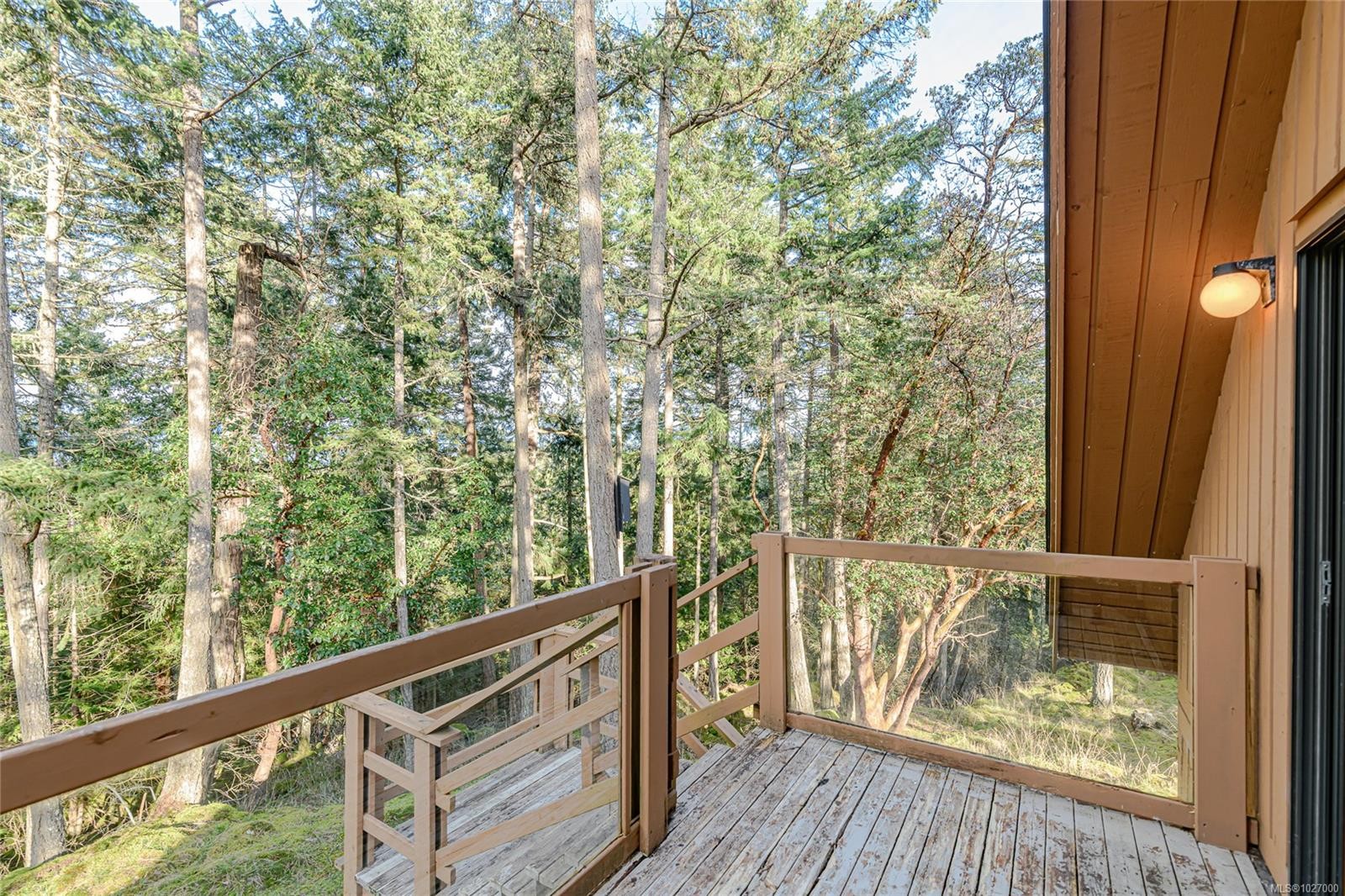 392 Langs Rd, Salt Spring, BC