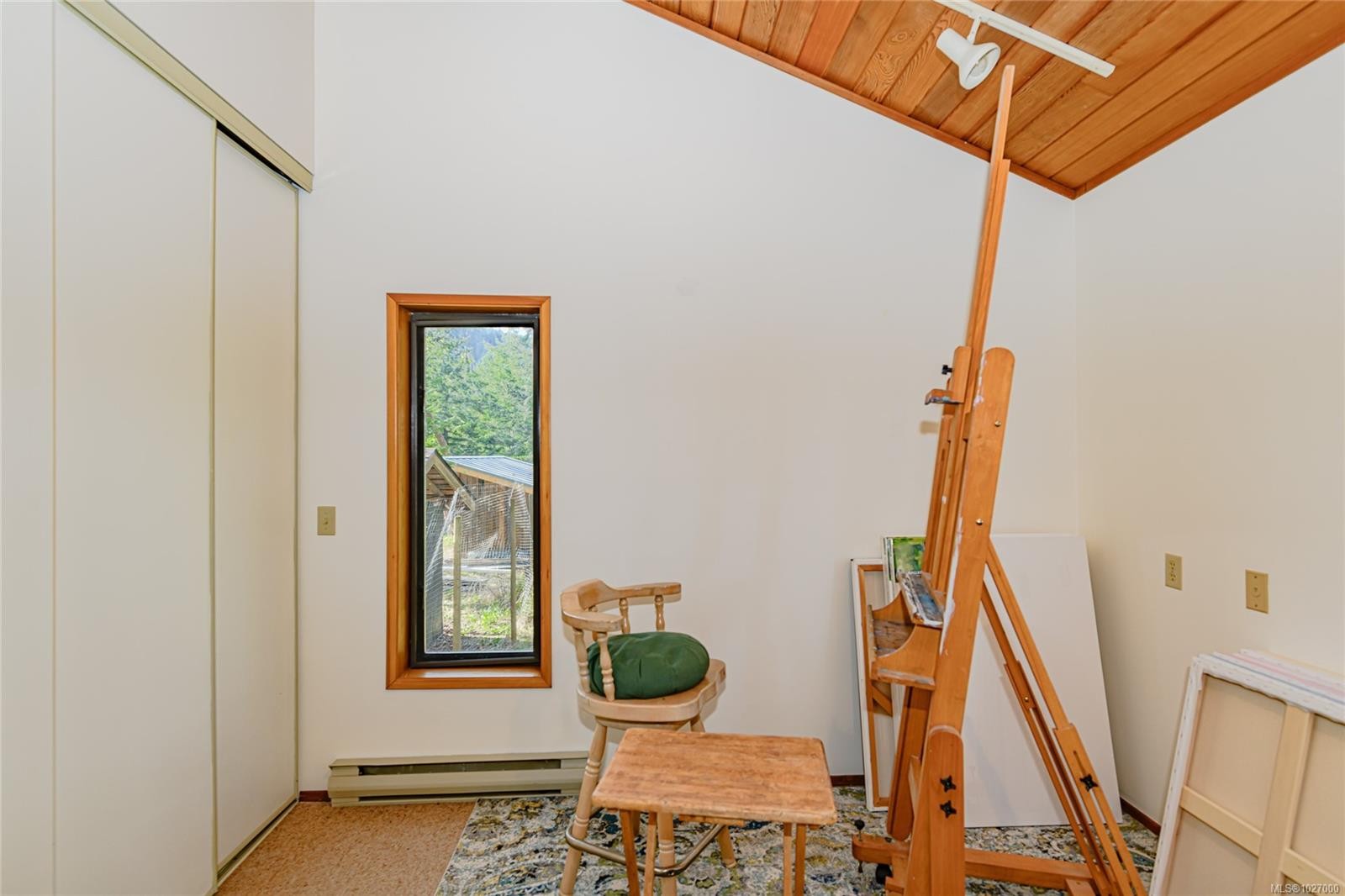 392 Langs Rd, Salt Spring, BC