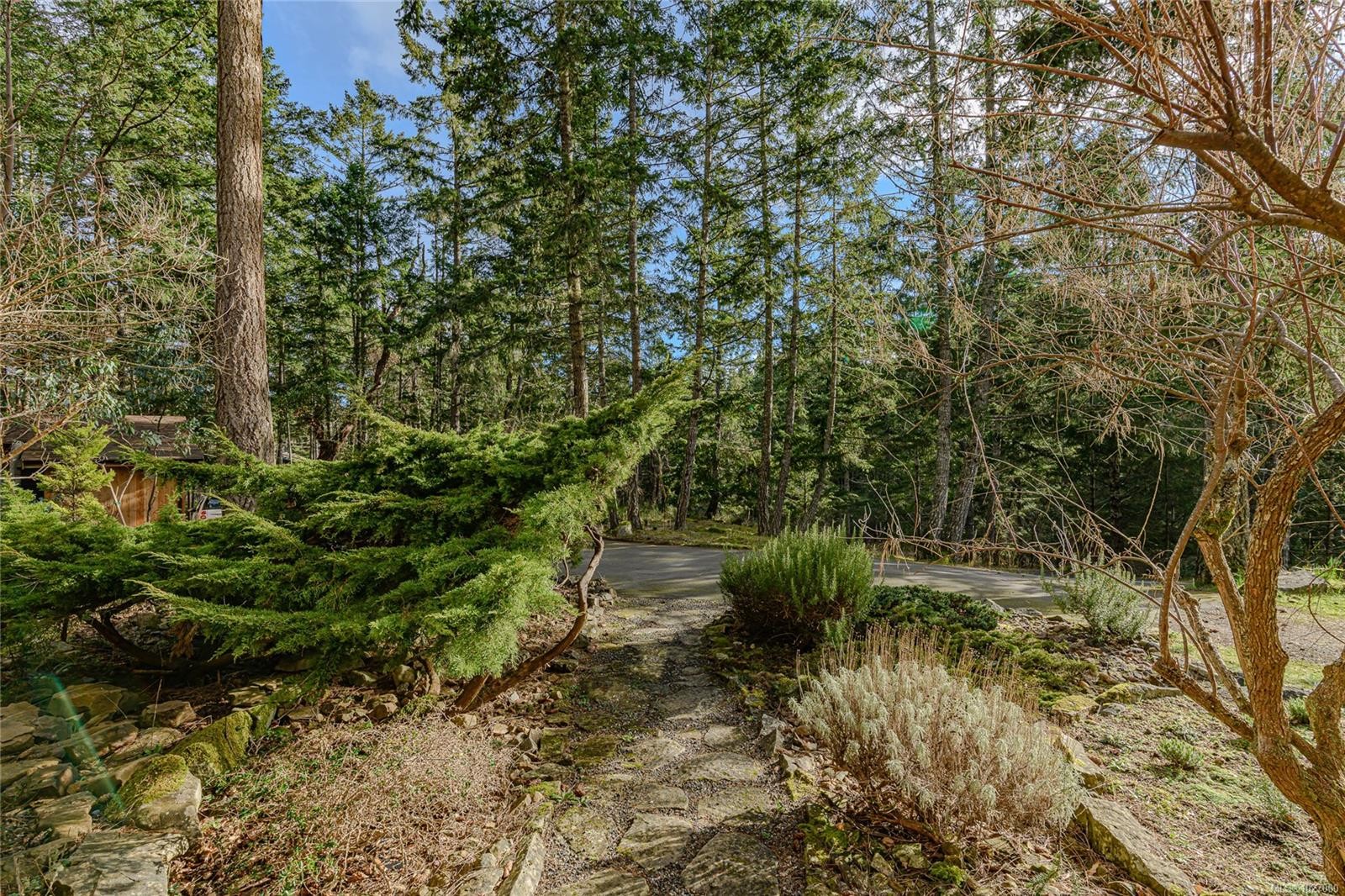 392 Langs Rd, Salt Spring, BC