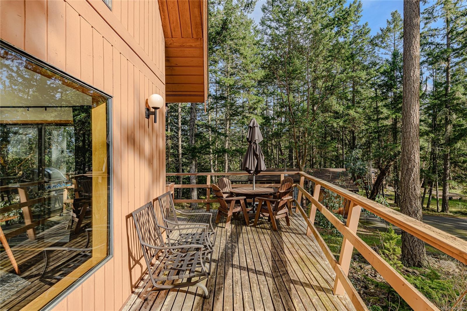 392 Langs Rd, Salt Spring, BC