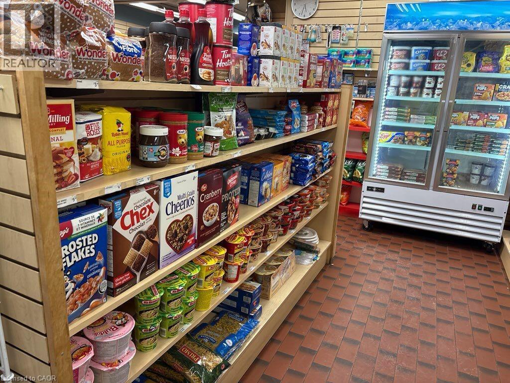 2031 Lakeshore Road, Burlington, ON