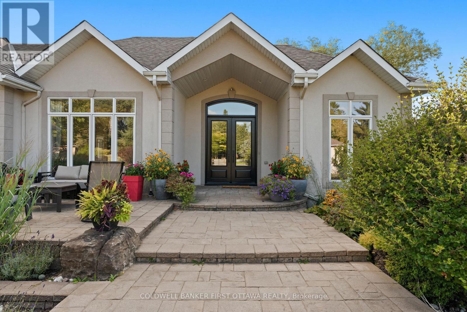 358 River Road, Ottawa, ON - Outdoor With Facade