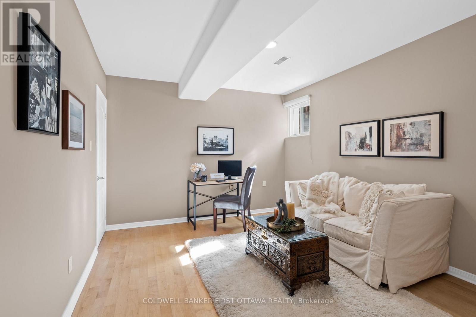 358 River Road, Ottawa, ON - Indoor