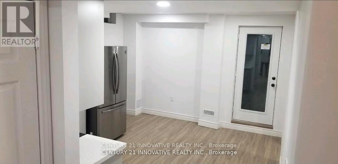 1280 Amherst Gate, Oshawa, ON - Indoor Photo Showing Other Room