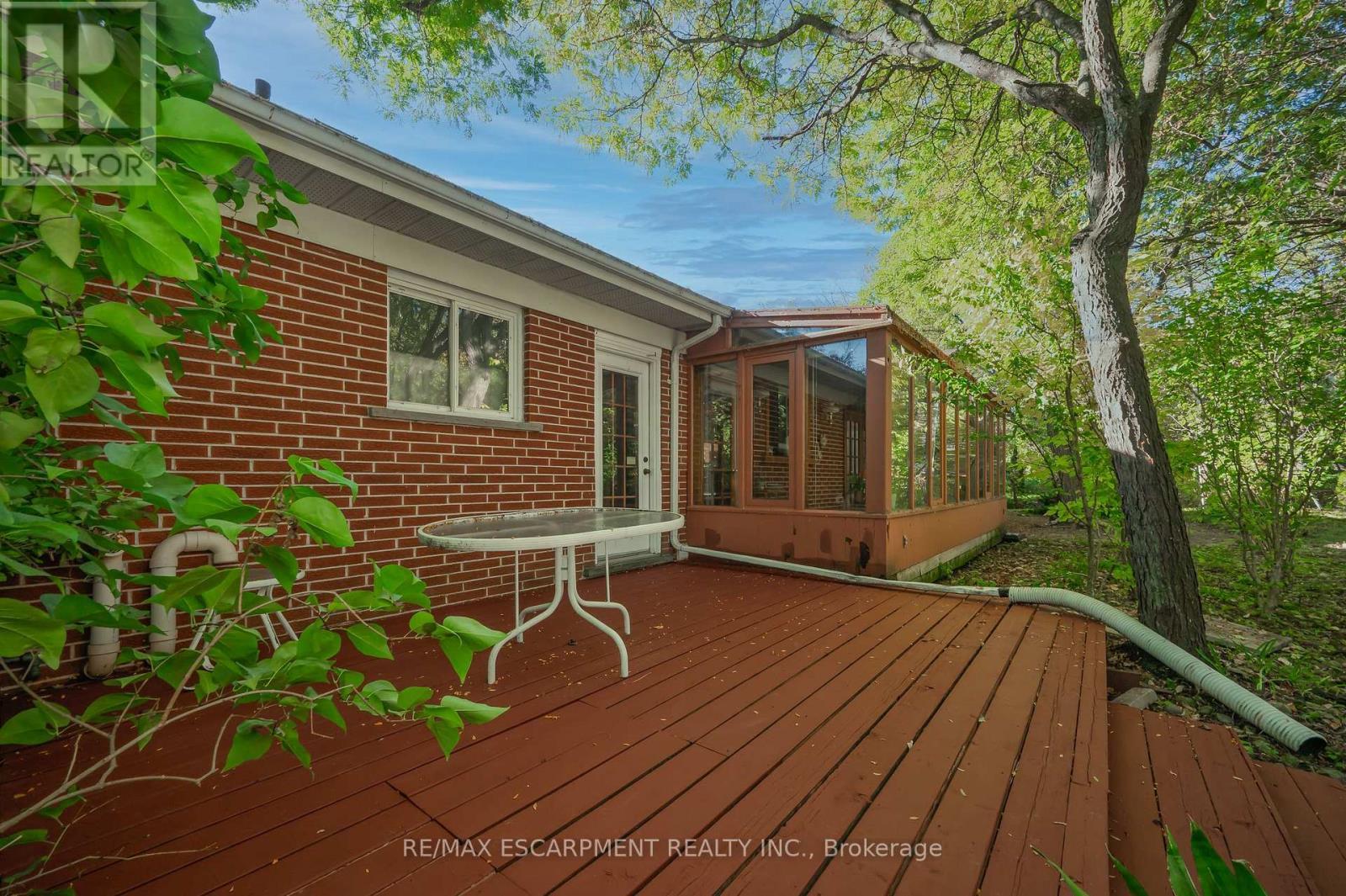 1411 Beaufort Drive, Burlington, ON - Outdoor With Exterior